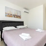 Villa Ivan By Guide